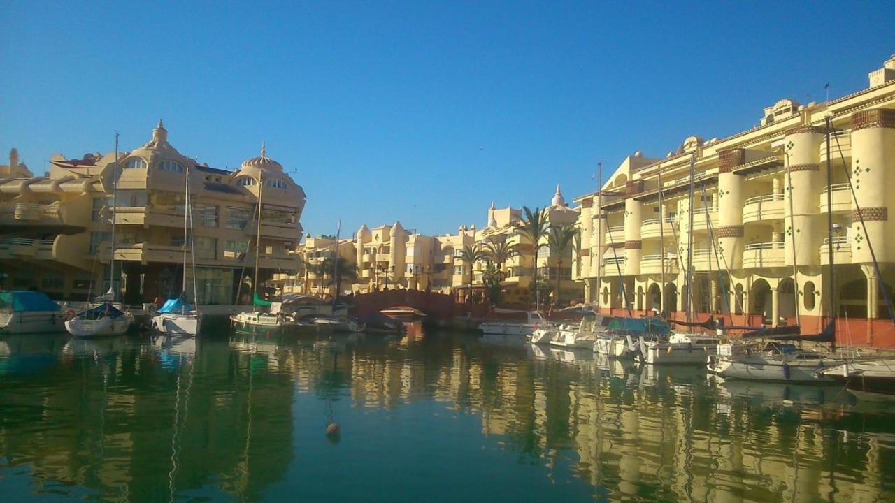 Apartamento En Puerto Marina G204 Apartman Benalmádena Kültér fotó